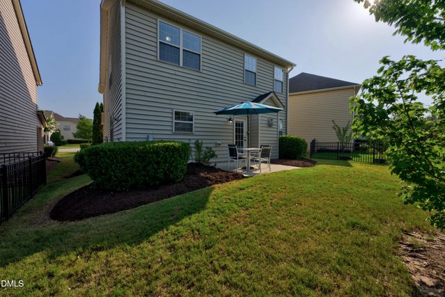 432 Windy Peak Loop, Cary, NC 27519