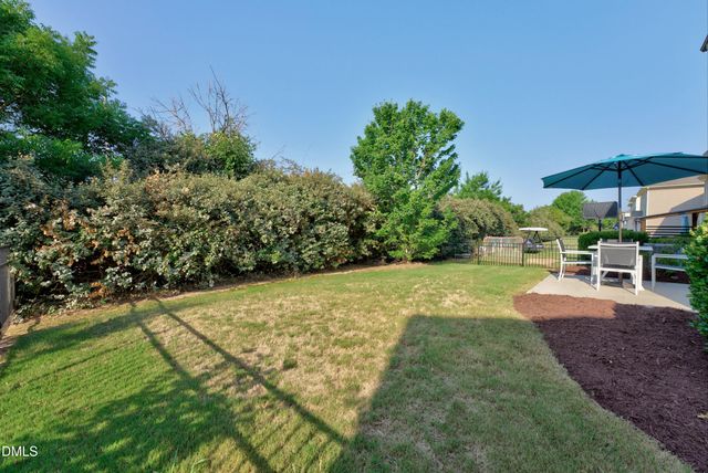 432 Windy Peak Loop, Cary, NC 27519