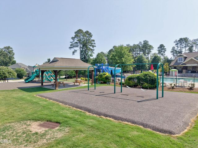 432 Windy Peak Loop, Cary, NC 27519