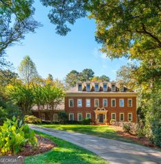 5550 Errol Place, Atlanta, GA 30327