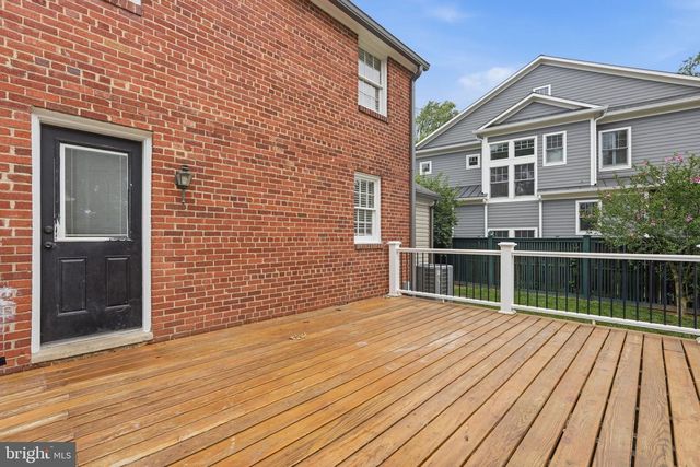 6524 27TH ST N, Arlington, VA 22213