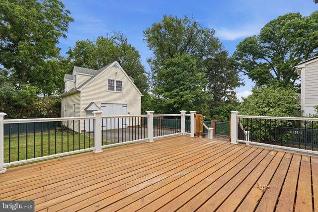 6524 27TH ST N, Arlington, VA 22213