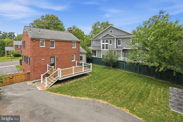 6524 27TH ST N, Arlington, VA 22213