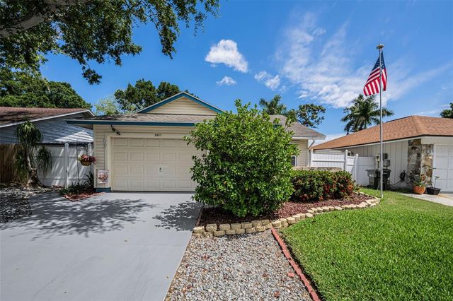 2907 WHISPERING DRIVE N, Largo, FL 33771