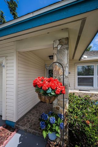 2907 WHISPERING DRIVE N, Largo, FL 33771
