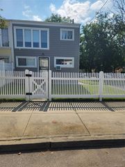 14969 257th Street 1 floor, Rosedale, NY 11422
