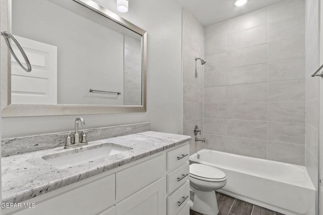 708 Paseo Campanero Street, El Paso, TX 79928