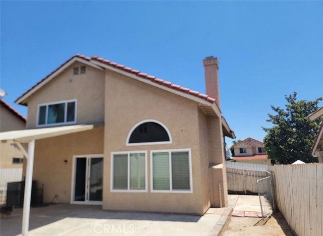 7598 Honeysuckle, Fontana, CA 92336