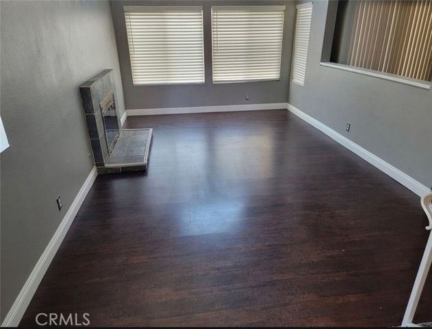 7598 Honeysuckle, Fontana, CA 92336