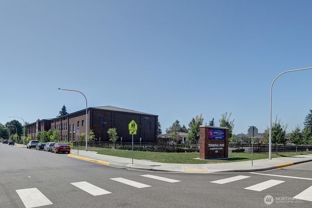 1010 D Street SE, Auburn, WA 98002