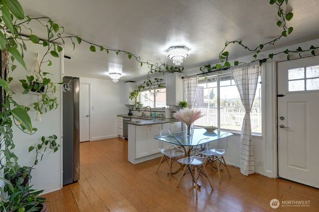 1010 D Street SE, Auburn, WA 98002