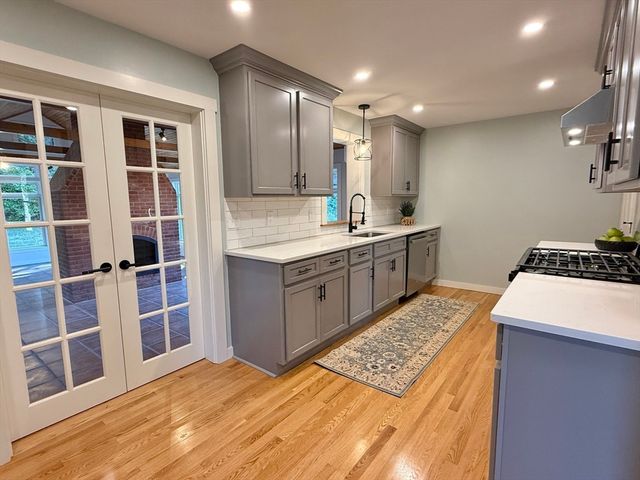 132 Meadow Rd, Montague, MA 01351