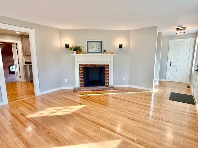 132 Meadow Rd, Montague, MA 01351