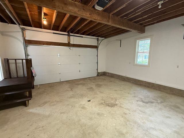 132 Meadow Rd, Montague, MA 01351