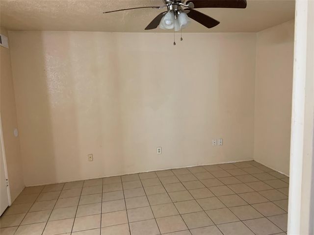 5613 Hollow Pines Drive, Houston, TX 77049