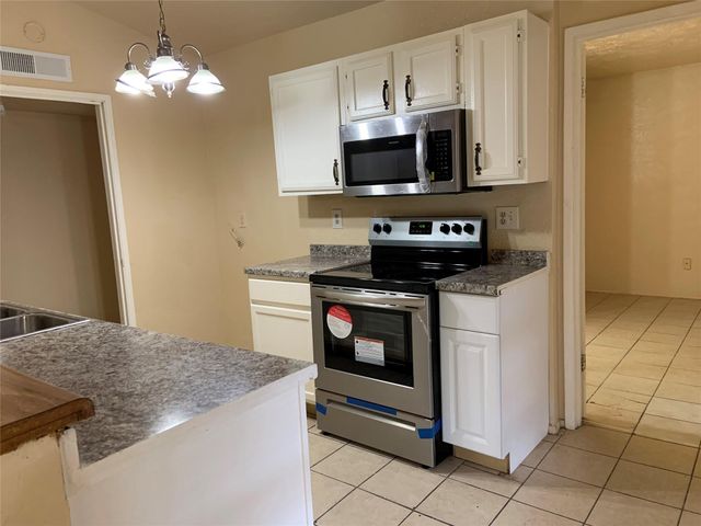 5613 Hollow Pines Drive, Houston, TX 77049