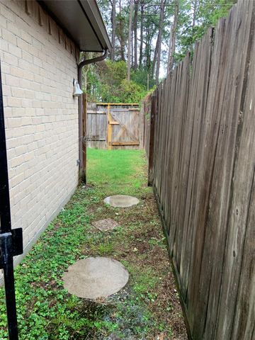 5613 Hollow Pines Drive, Houston, TX 77049