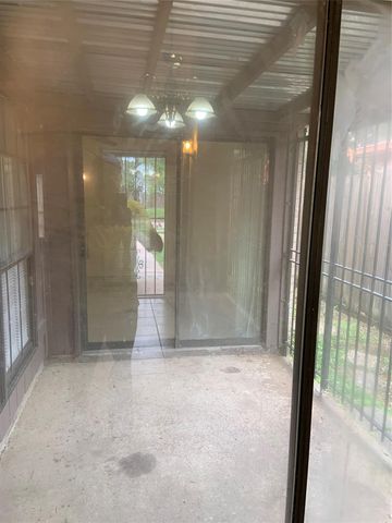 5613 Hollow Pines Drive, Houston, TX 77049