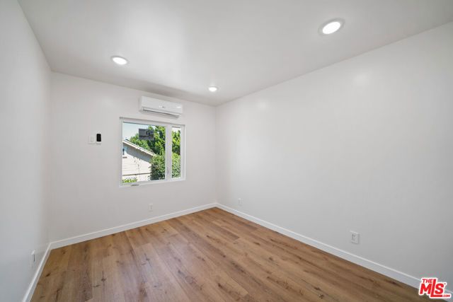 1029 N Gardener, West Hollywood, CA 90046