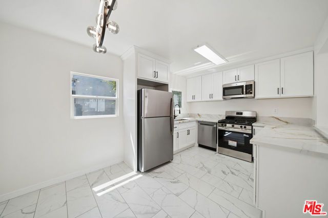 1029 N Gardener, West Hollywood, CA 90046
