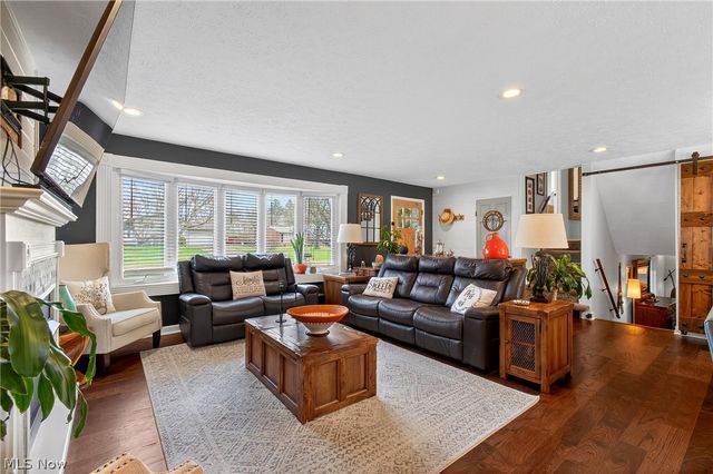 2994 Forestview Street NE, Canton, OH 44721