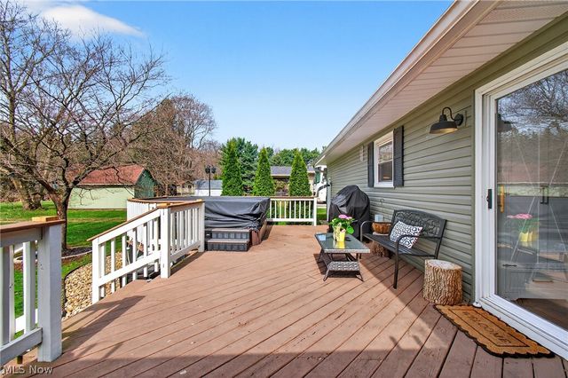 2994 Forestview Street NE, Canton, OH 44721