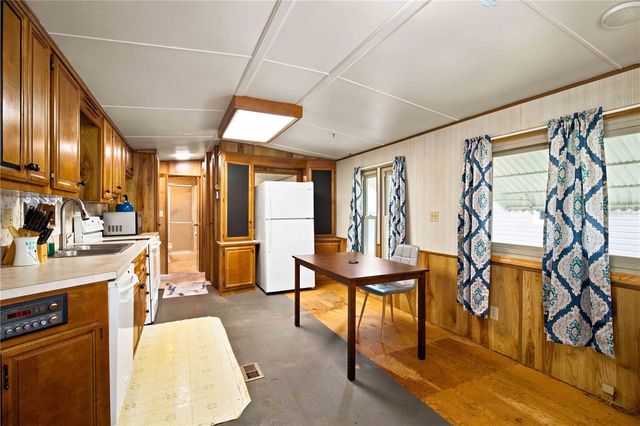 3333 26TH AVENUE E 1096, Bradenton, FL 34208