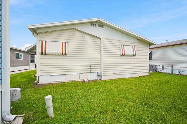 3333 26TH AVENUE E 1096, Bradenton, FL 34208