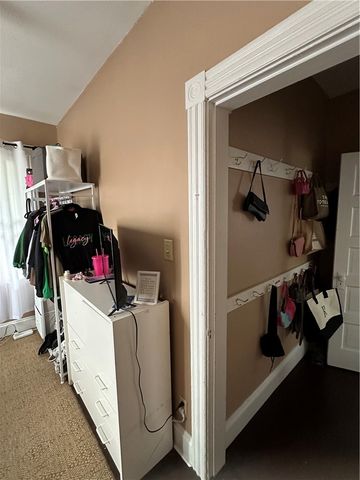 29 Prospect Street 3, Bristol, RI 02809