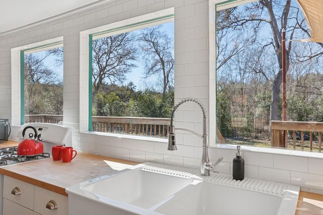 5603 Harold CT, Austin, TX 78721