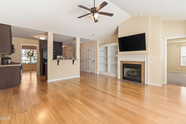 44 E Moss Creek Drive, Clayton, NC 27520