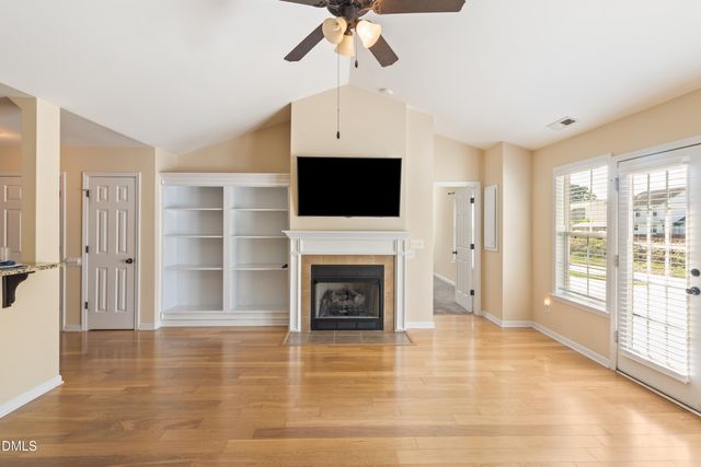 44 E Moss Creek Drive, Clayton, NC 27520
