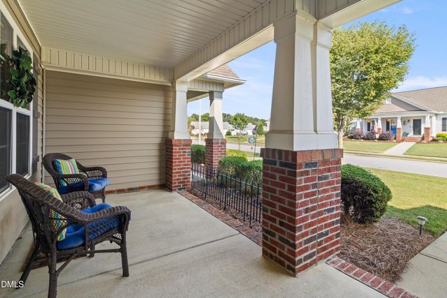 44 E Moss Creek Drive, Clayton, NC 27520