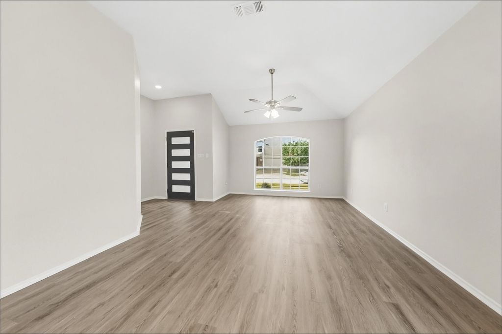 7217 Fossil Hill Drive, Arlington, TX 76002 — photo 2
