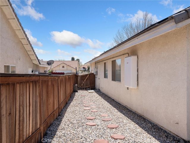 15208 Indian Springs Drive, Victorville, CA 92394