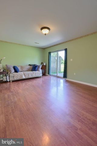 41 HERON DR, Denver, PA 17517