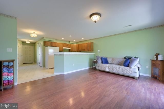 41 HERON DR, Denver, PA 17517