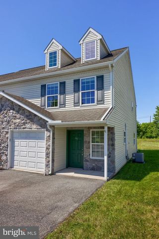 41 HERON DR, Denver, PA 17517