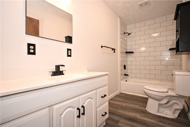 42 KENNEDY ROAD, New Eagle, PA 15067