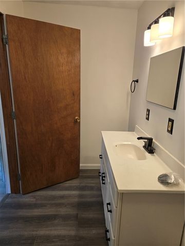 42 KENNEDY ROAD, New Eagle, PA 15067