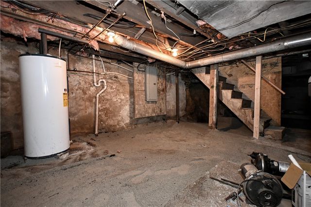 42 KENNEDY ROAD, New Eagle, PA 15067