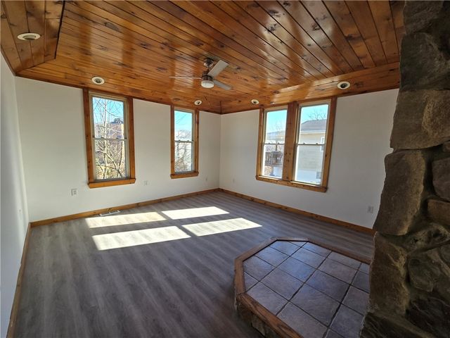 42 KENNEDY ROAD, New Eagle, PA 15067