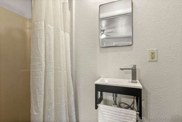 14398 S 246th West Place, Kellyville, OK 74039