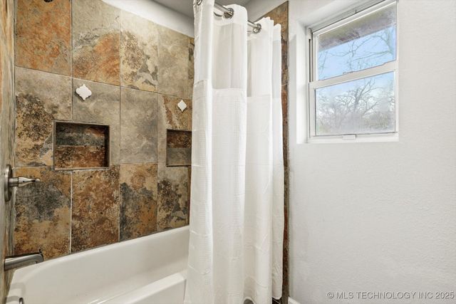 14398 S 246th West Place, Kellyville, OK 74039