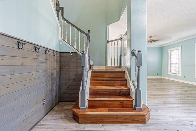 2807 WINDCREST OAKS COURT, Valrico, FL 33594