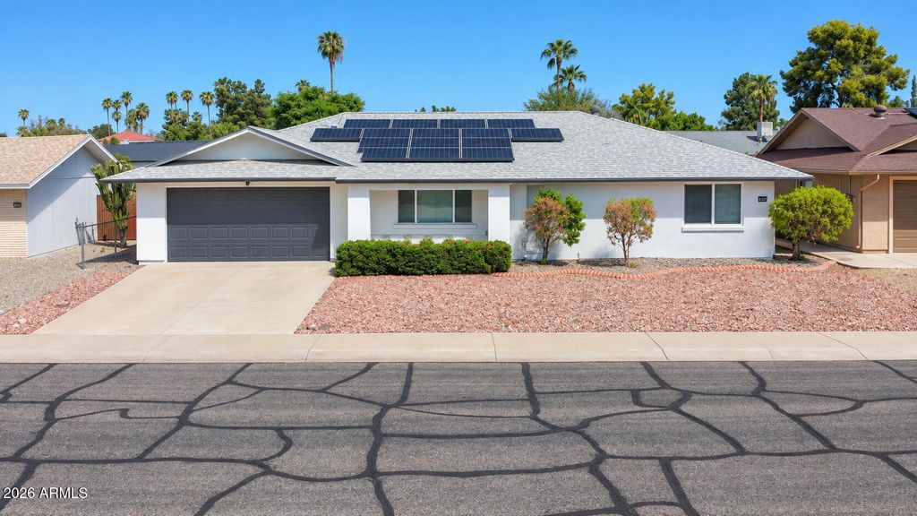 9830 W EVERGREEN Drive, Sun City, AZ 85373 — exterior