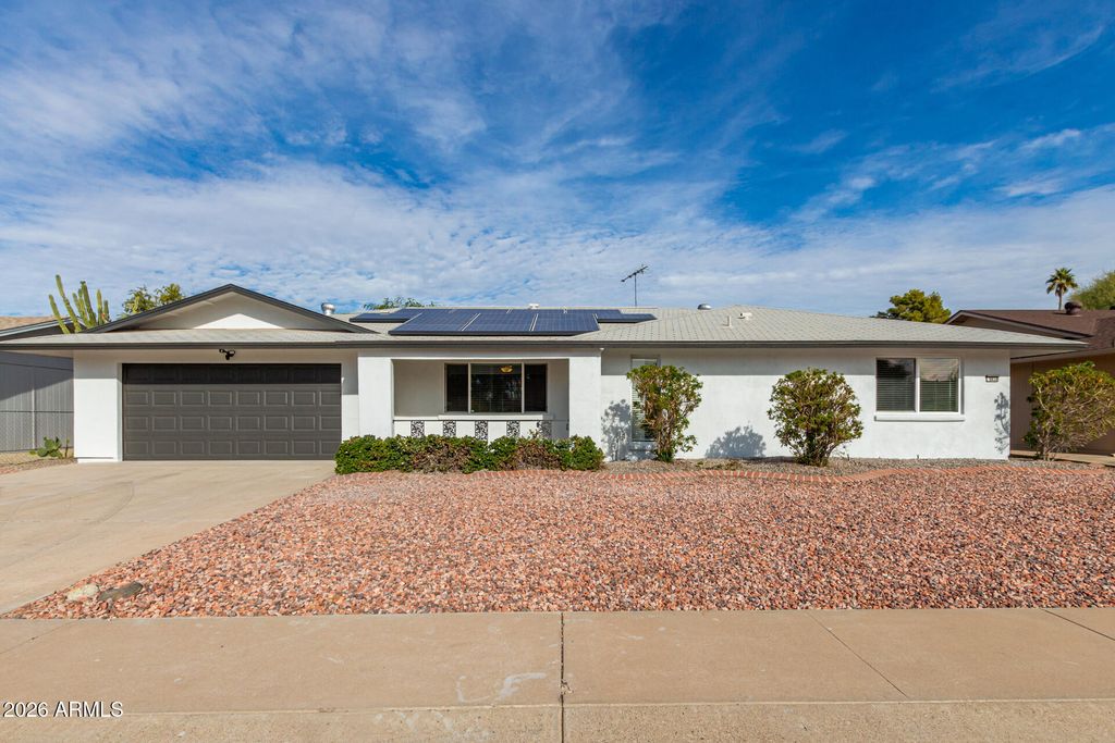 9830 W EVERGREEN Drive, Sun City, AZ 85373 — photo 5