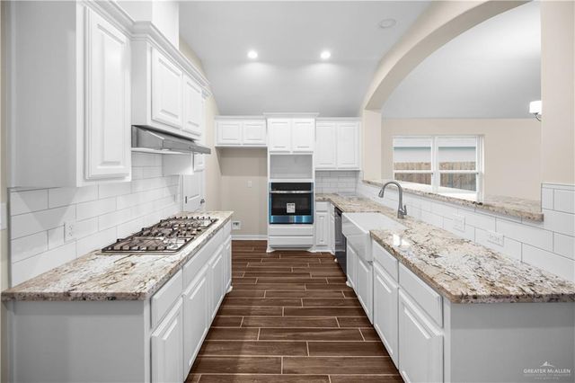 13929 Westcave Falls Lane, Mcallen, TX 78504