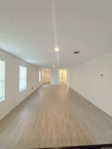 8910 SOLAR COVE, San Antonio, TX 78252