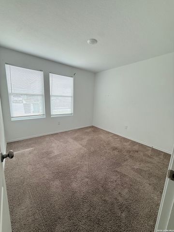 8910 SOLAR COVE, San Antonio, TX 78252